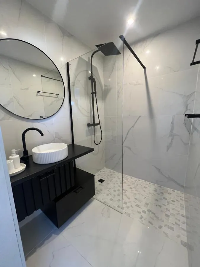 Joli Appartement Neuf Avec Jardinet Roquebrune-sur-Argens Apartment